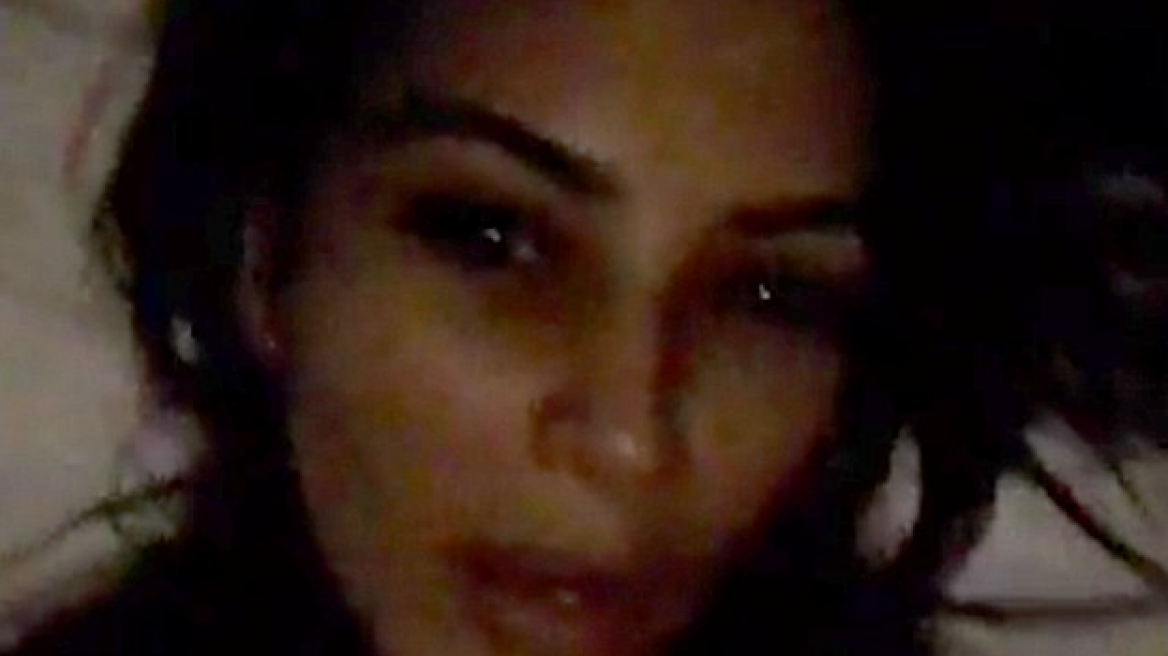 Kim Kardashian: Ο άντρας της κοιμόταν και εκείνη τραβούσε βίντεο από το... κρεβάτι